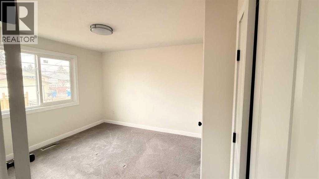 2008 41 Street SE - 7