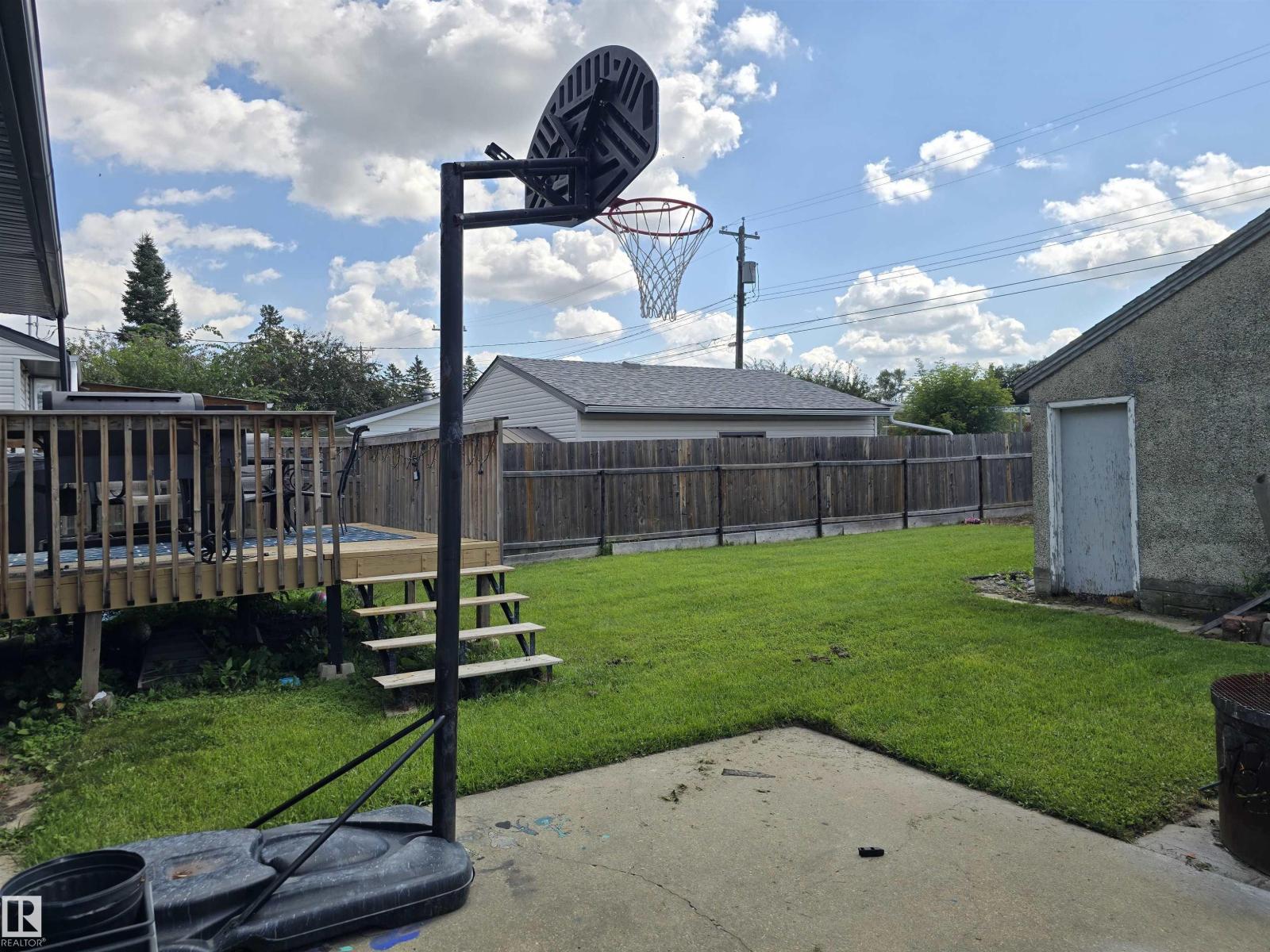 4033 117 AV NW NW, Beverly Heights, Edmonton photo 3