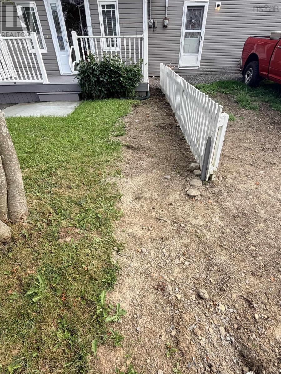 Property 39 of 39 of 3436 Wood Avenue