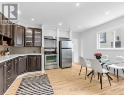 1303 Woodbine Avenue, Toronto, ON M4C4E8 Photo 13