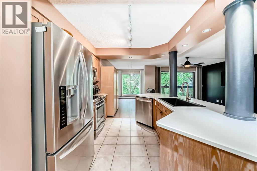 #208 659 4 Avenue NE - 7