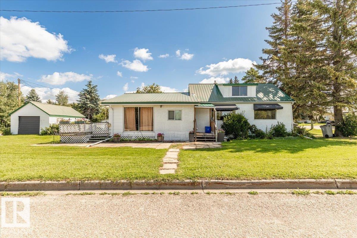 5032 & 5036 53 Ave - Image 3
