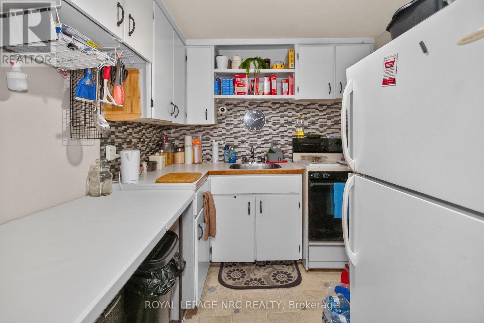 3993 WELLINGTON COURT - 19