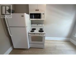 Upper - 642 Richmond Street, London East, ON N6A3G6 Photo 6