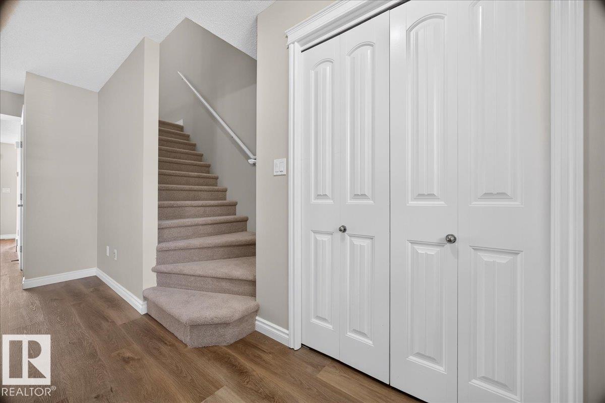 8305 ELLIS CR NW, Edgemont (Edmonton), Edmonton photo 5