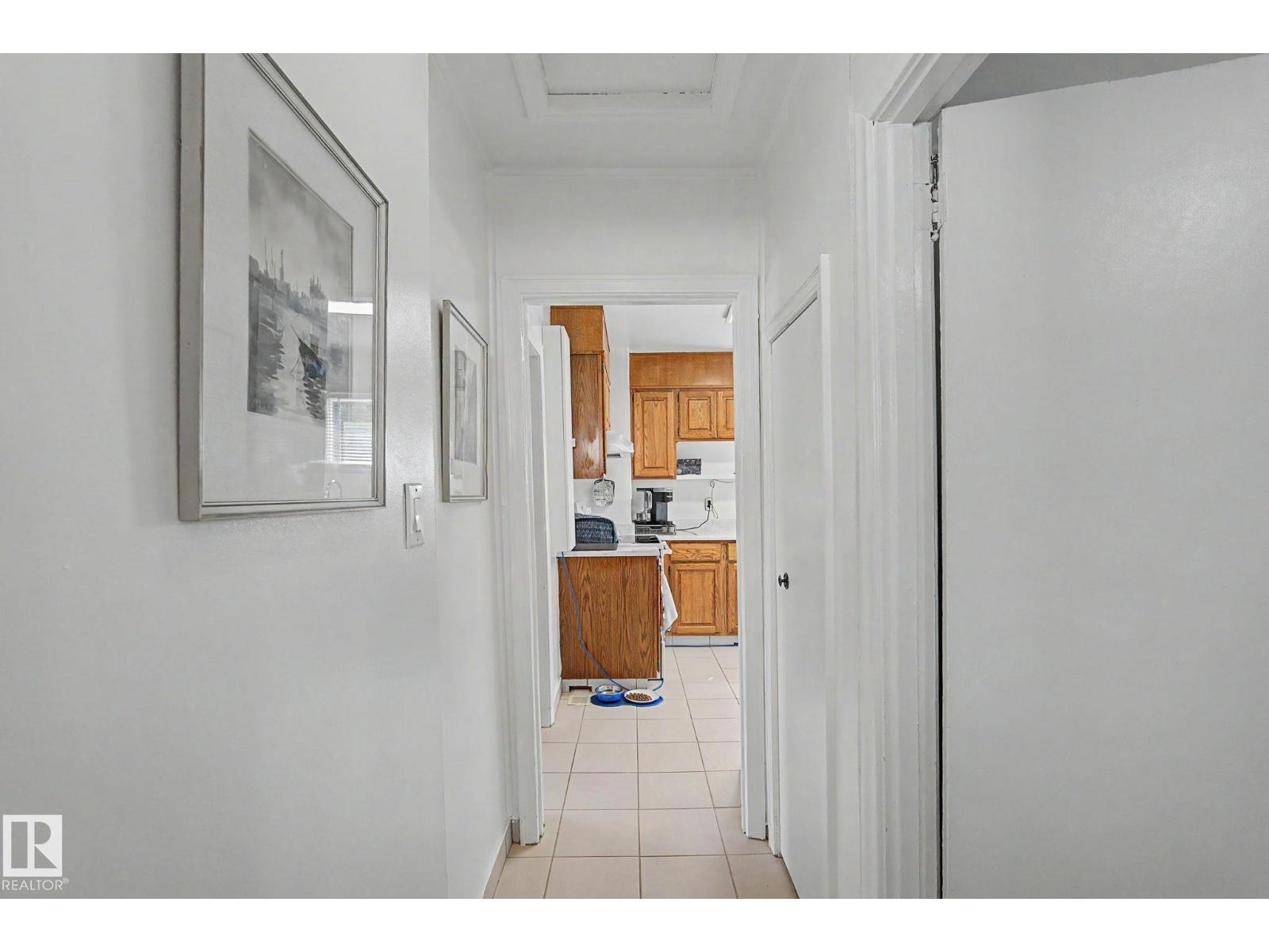 9706 159 ST NW - 18