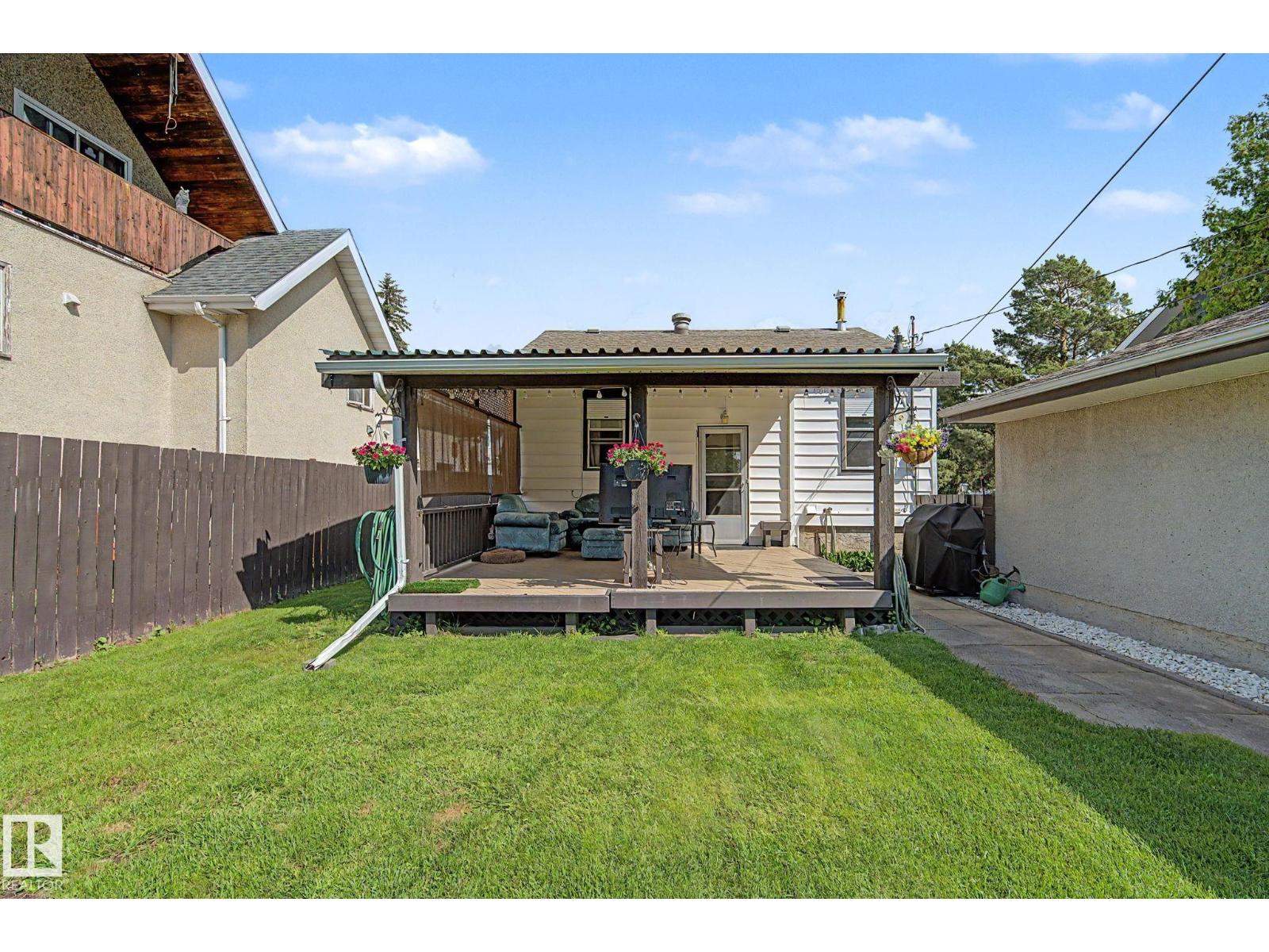 9706 159 ST NW - 33