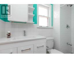 17 Pamille Place, Toronto, ON M6M3A9 Photo 22