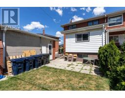 17 Pamille Place, Toronto, ON M6M3A9 Photo 24