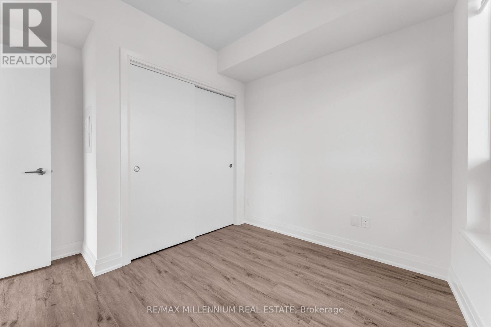 #1011 385 WINSTON ROAD - Image 26