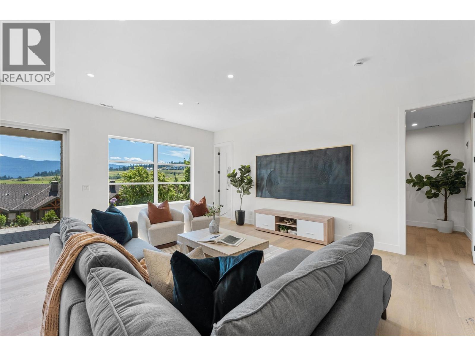 271 Chicopee Road Unit# 4, Vernon