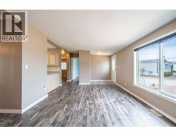 Primary Bedroom - 9510 Highway 97 N Unit# 26, Vernon, BC V1H1R8 Photo 7