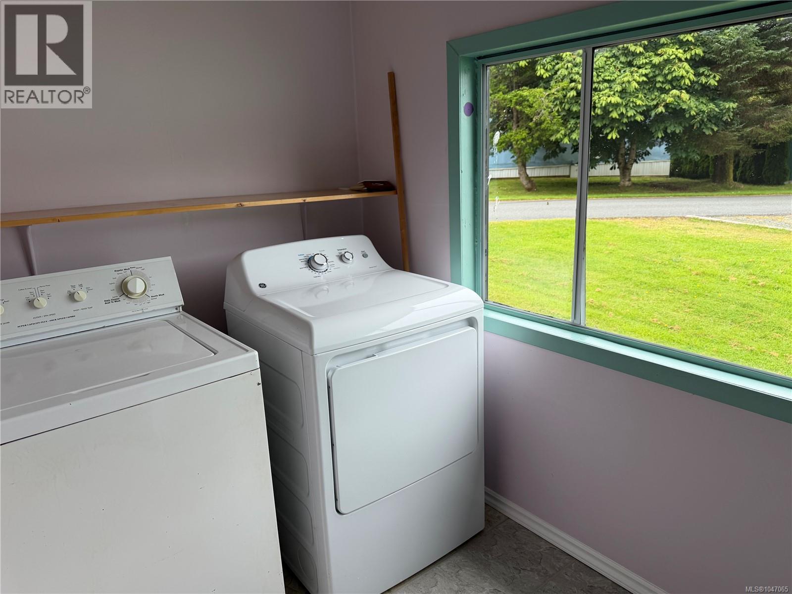 16 5250 Beaver Harbour Rd, Port Hardy