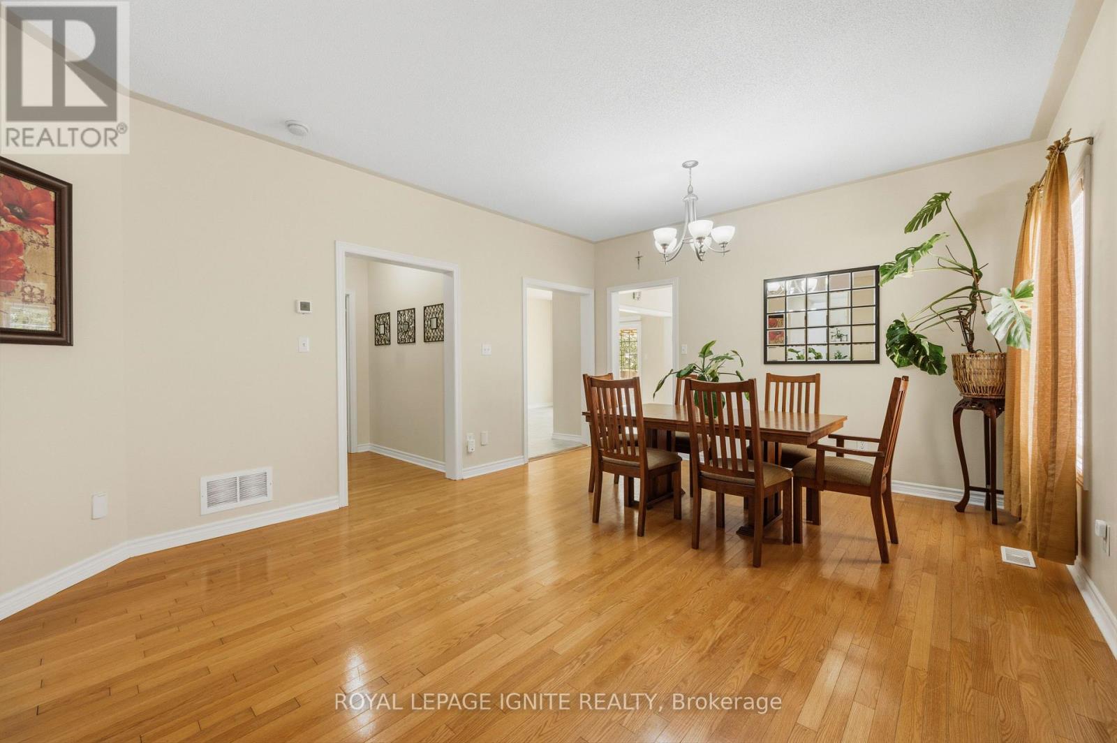 90 SIR JACOBS CRESCENT - 8
