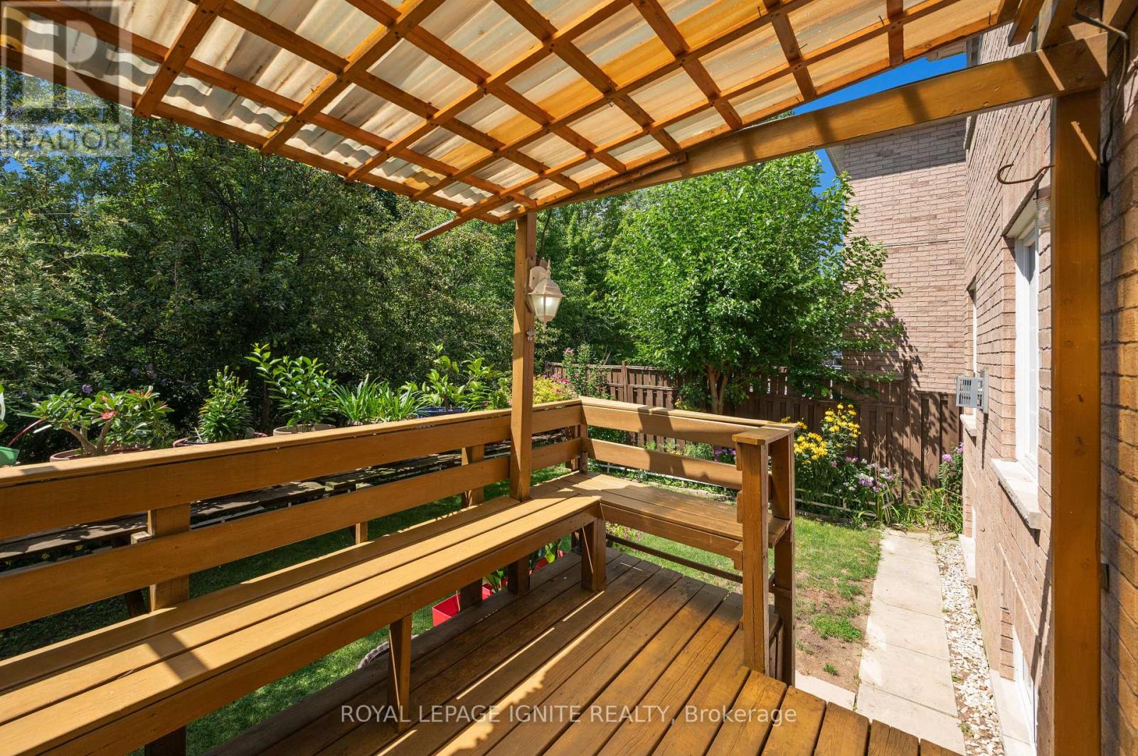 90 SIR JACOBS CRESCENT - 48