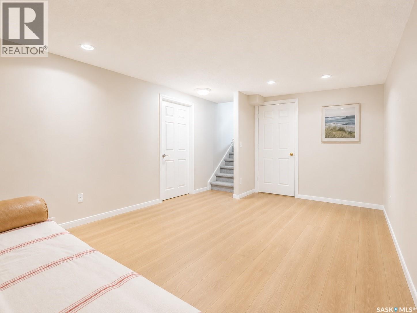 15 Dickinson CRESCENT - Image 23