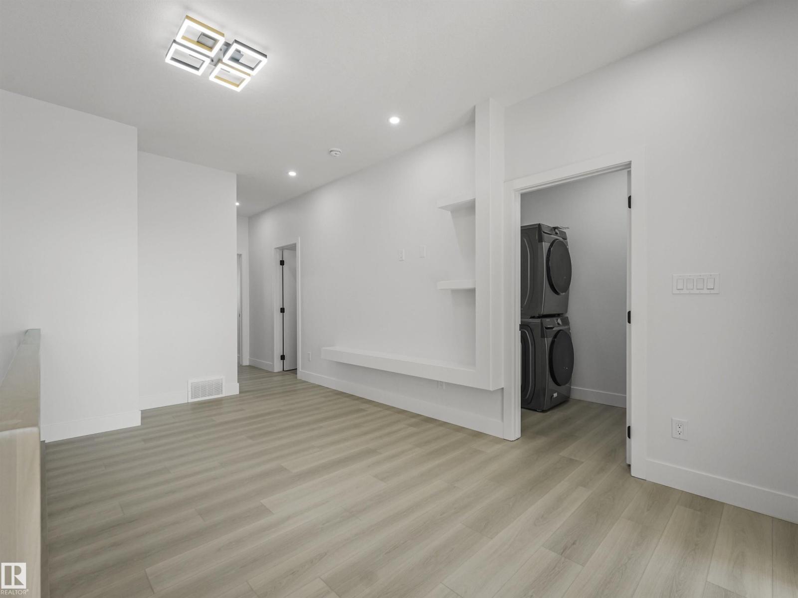 760 32 Street SW - 31