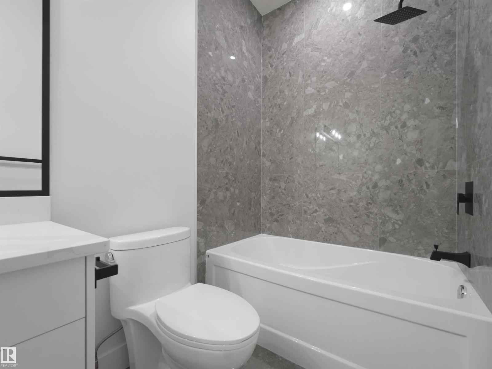 760 32 Street SW - 39