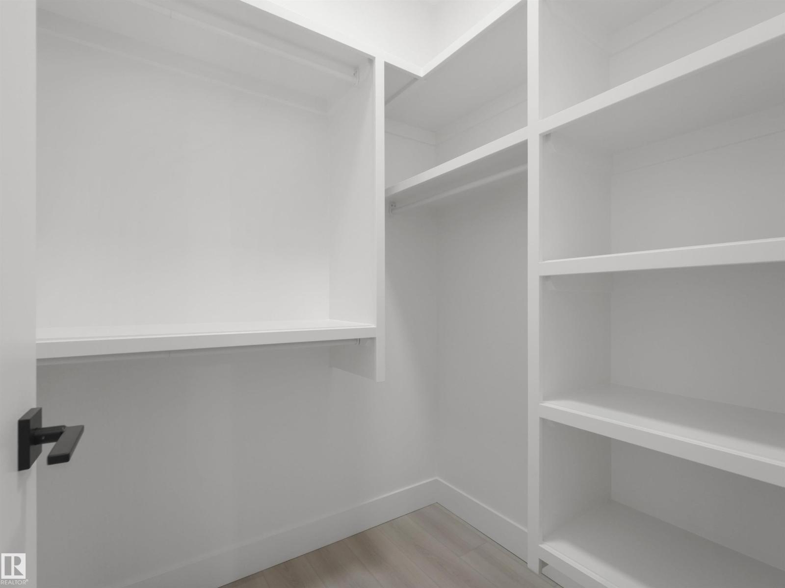 760 32 Street SW - 44