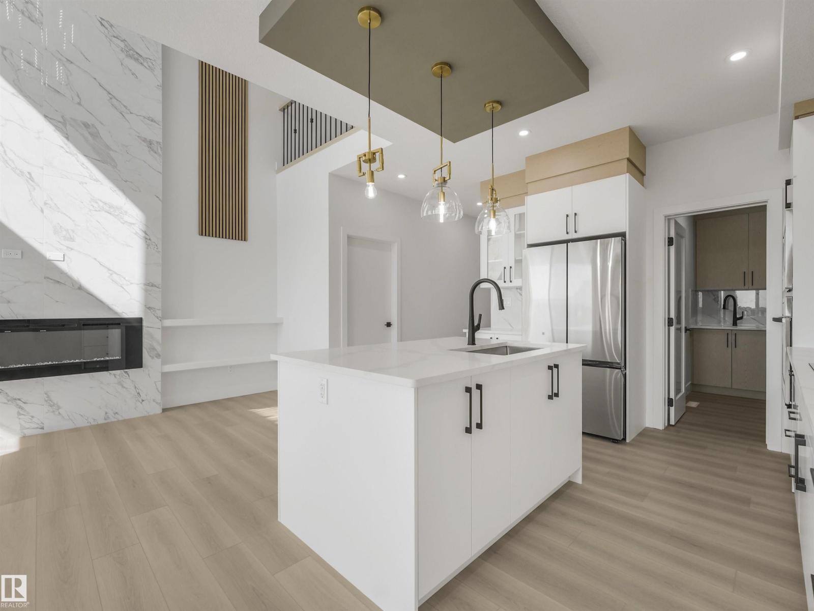 760 32 Street SW - Image 6