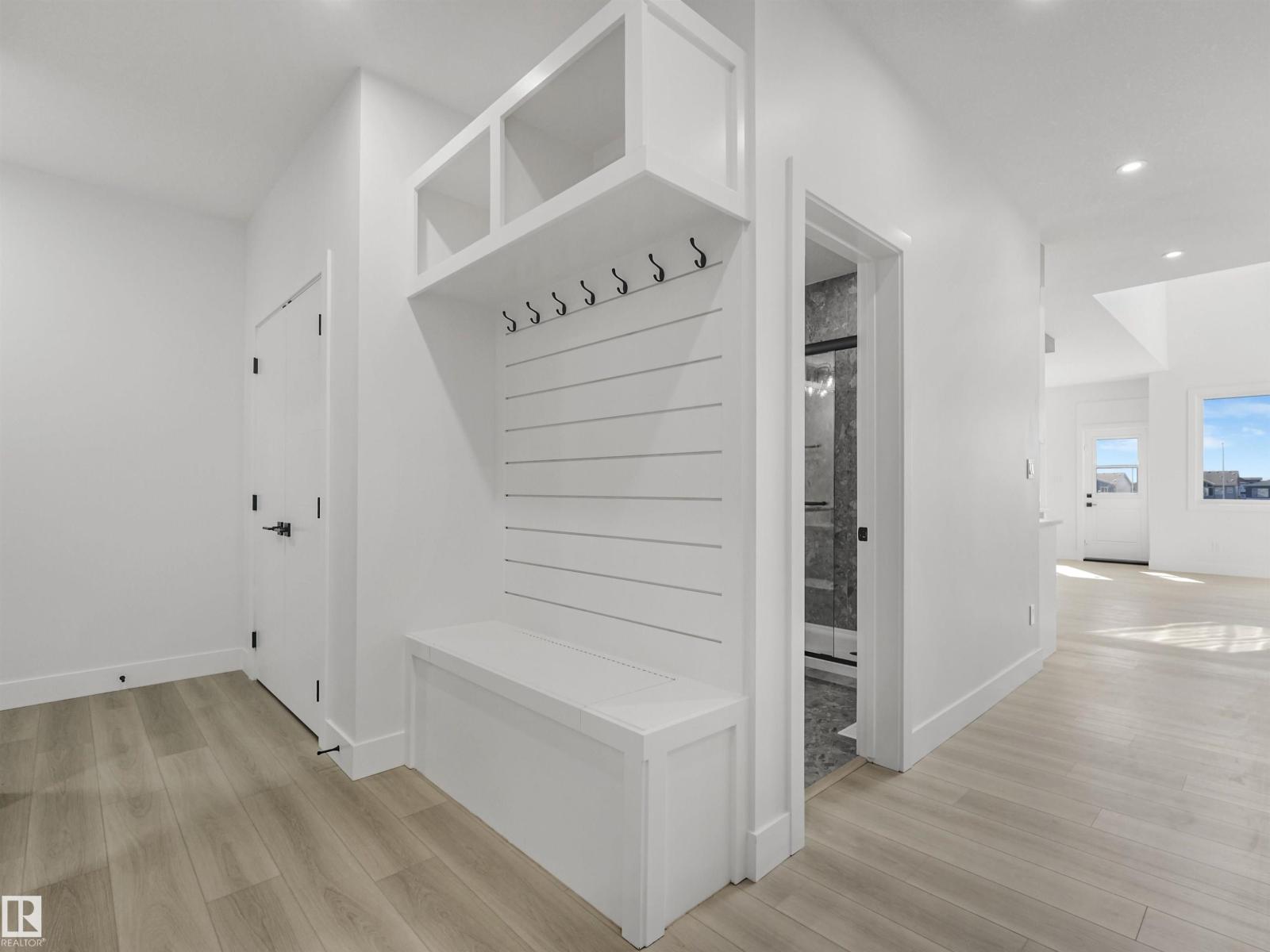 760 32 Street SW - 23
