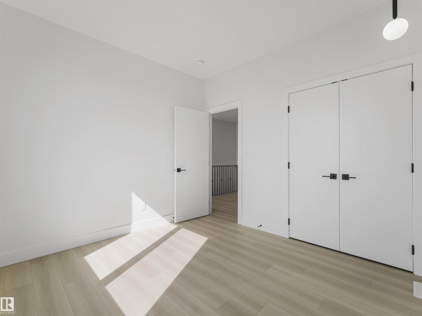 760 32 Street SW - 34