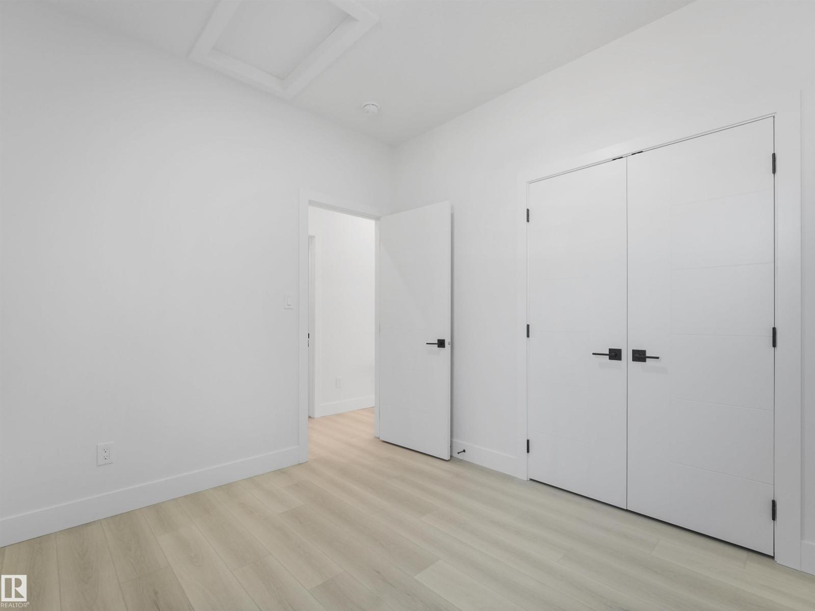 760 32 Street SW - 36