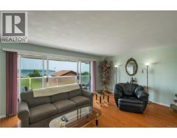 Ensuite - 641 Alder St S, Campbell River, BC V9W6B3 Photo 10