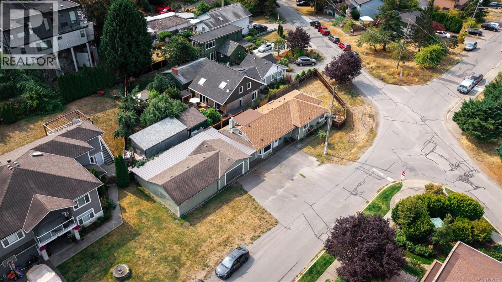 9 Camden Ave - Image 50