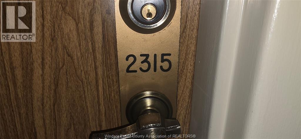 #2315 150 Park - Image 3
