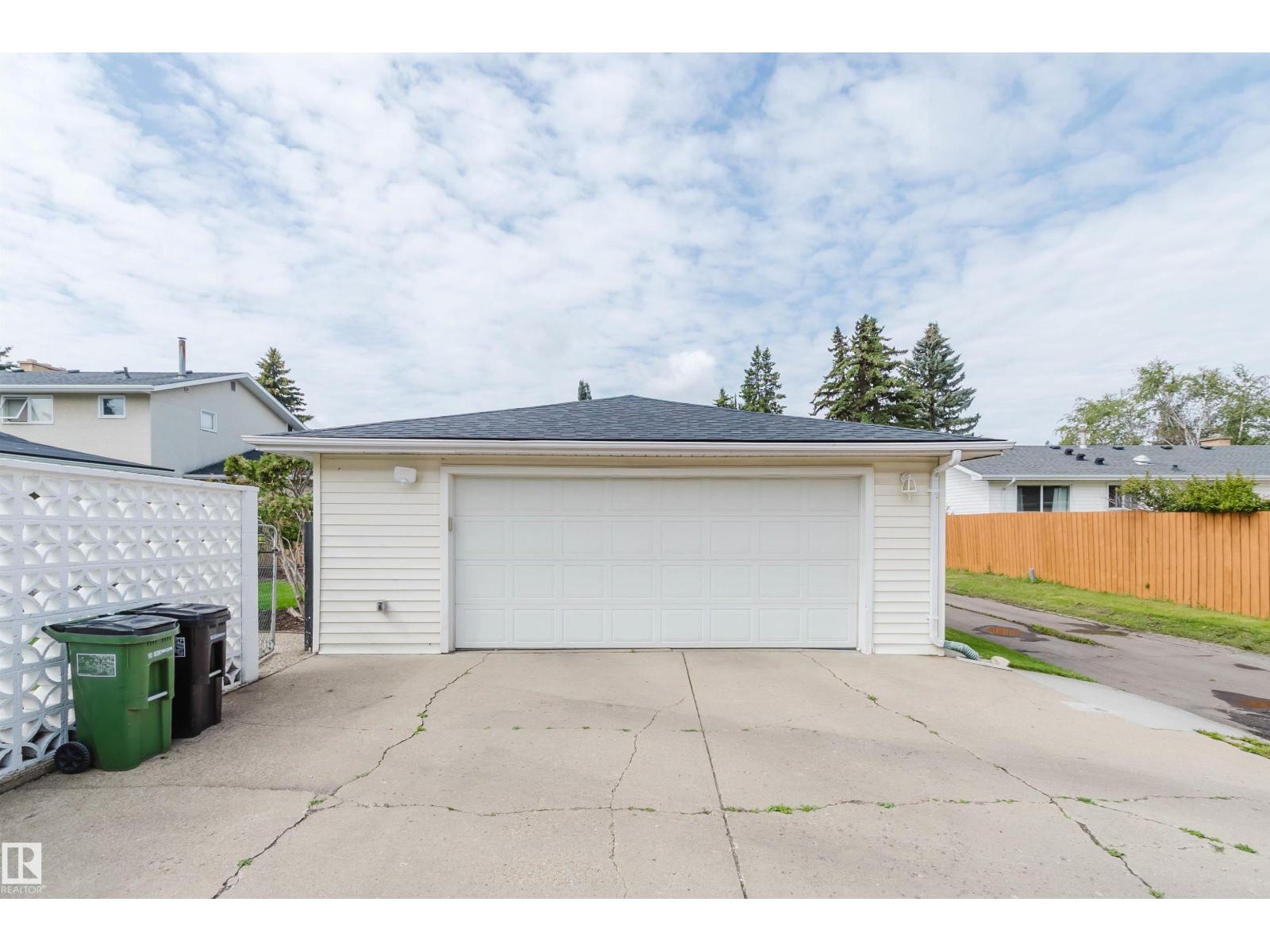 11736 35A AV NW - Image 60