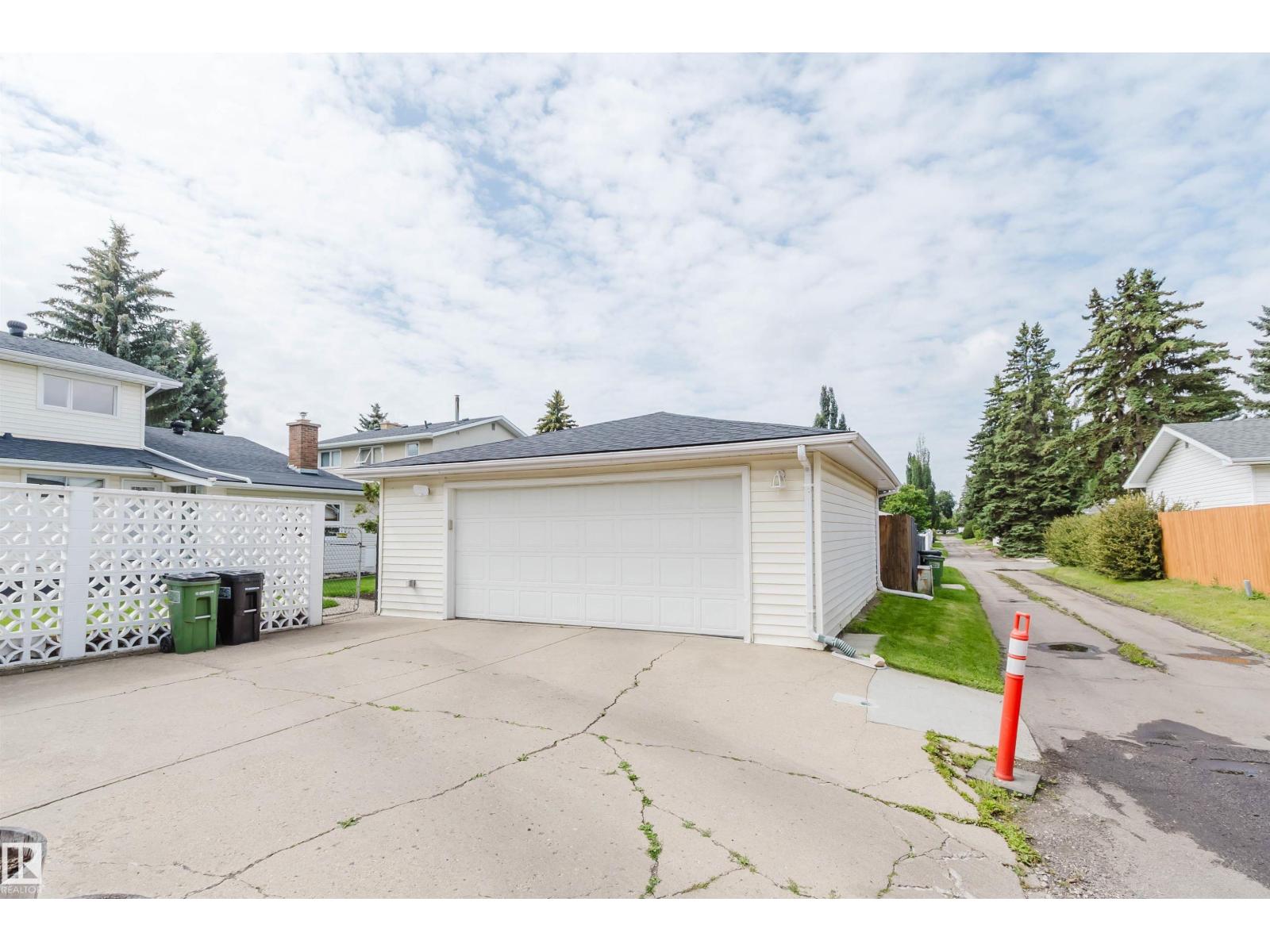 11736 35A AV NW - 61
