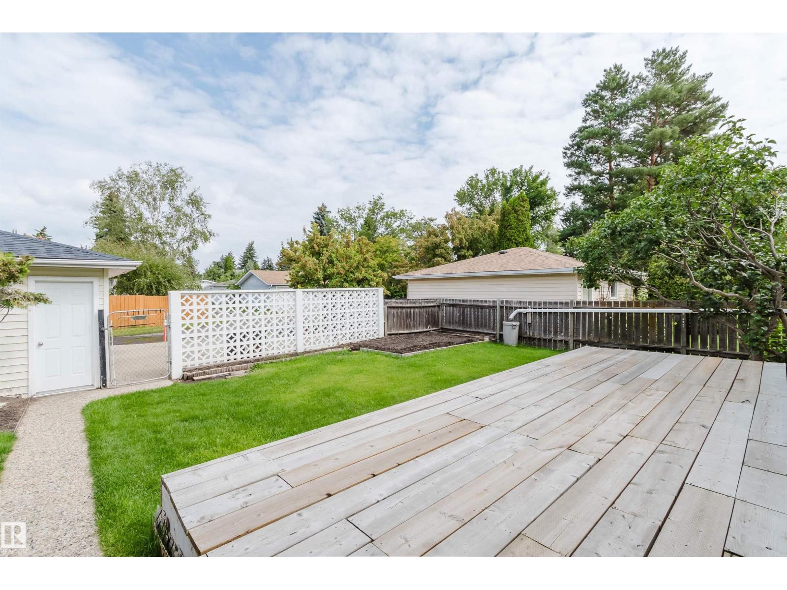 11736 35A AV NW - Image 57
