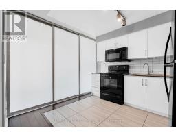 522 - 80 Esther Lorrie Drive, Toronto, ON M9W4V1 Photo 9