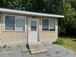 14 Cherry Street, Pine Falls, MB R0E1P0 Photo 33