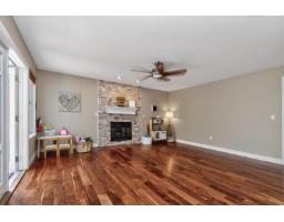 5860 188 Street, Surrey, BC V3S7M1 Photo 15
