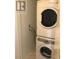 2612 - 1 Bloor Street E, Toronto, ON M4W0A8 Photo 11