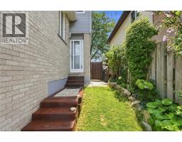 30 Twinoaks Crescent, Stoney Creek, ON L8J2E9 Photo 36