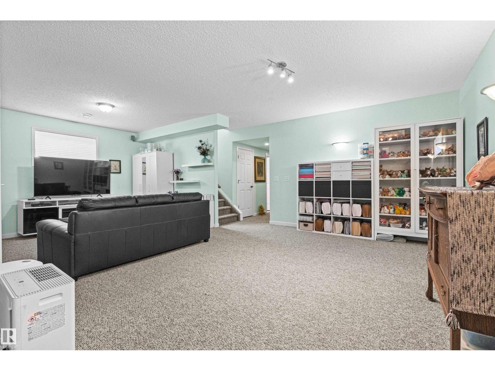 374 Paquin ST - Image 25