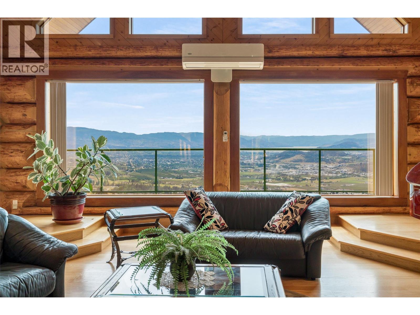 4520 Farmers Drive - 35
