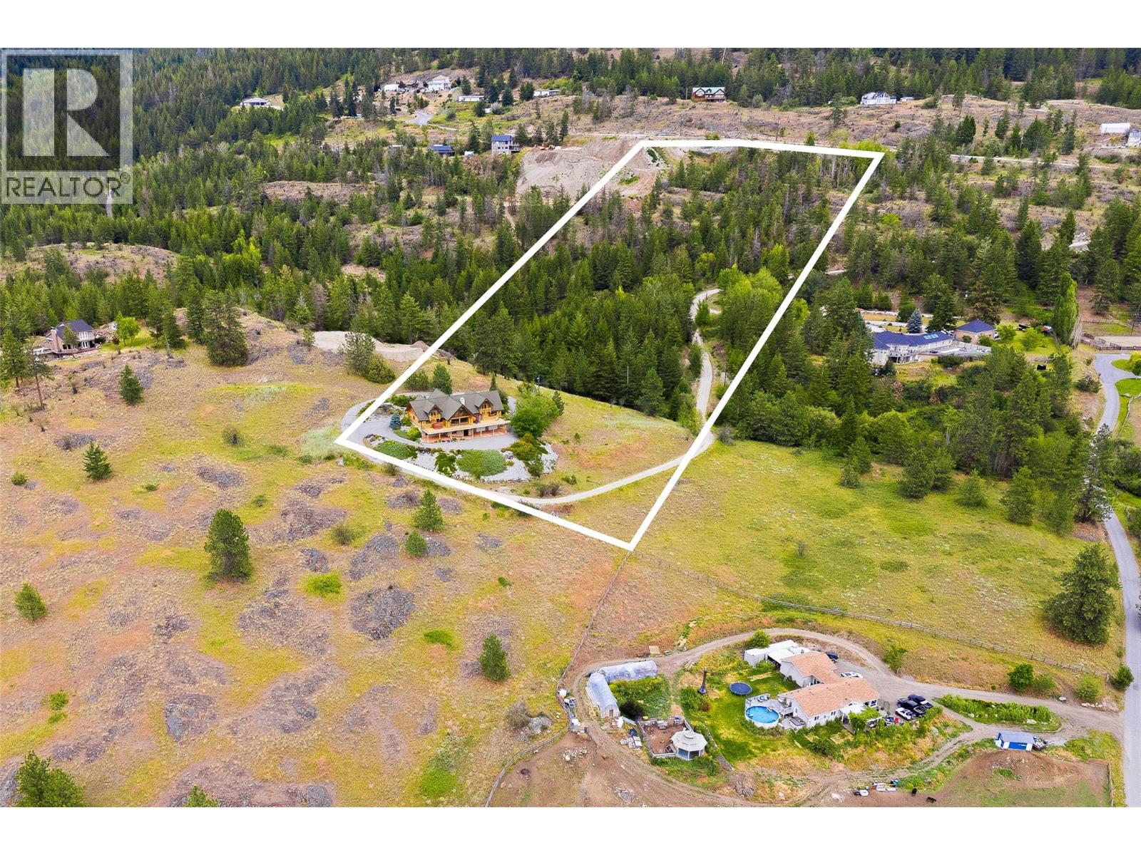 4520 Farmers Drive - Image 28