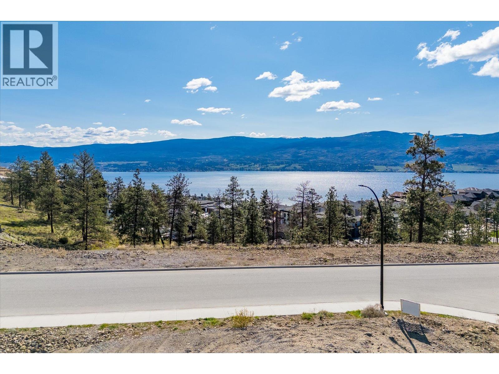  1642 Touriga Place, West Kelowna