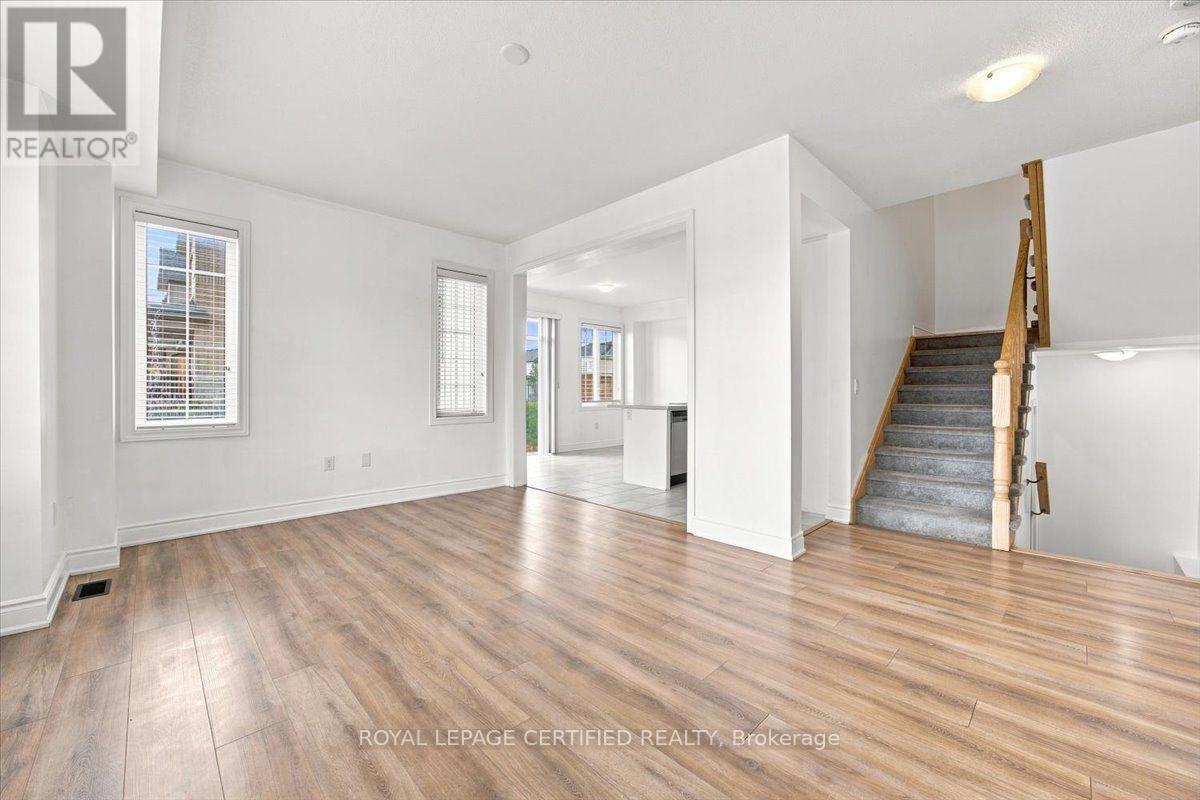 66 STATELY DRIVE - Image 16
