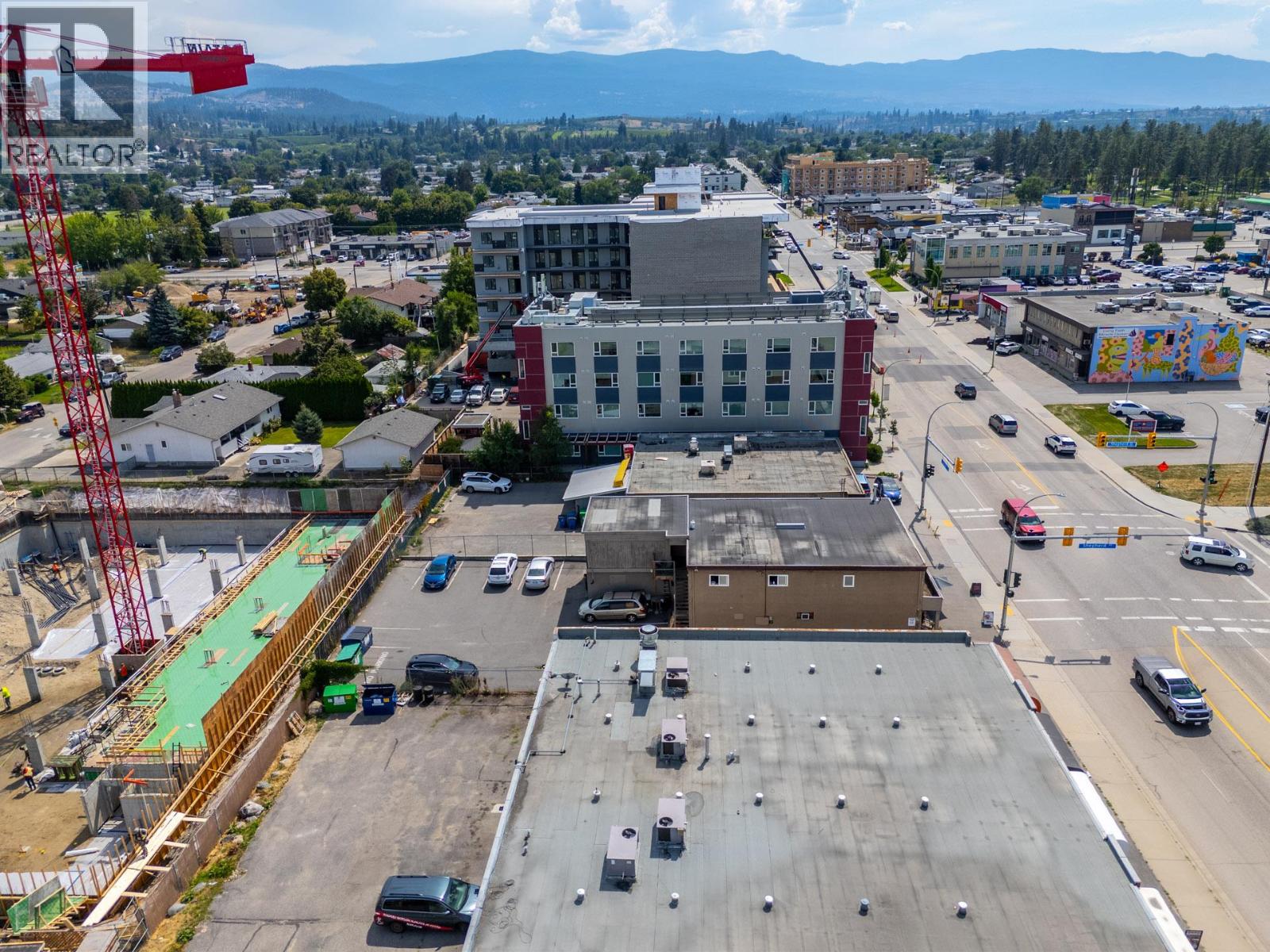  213-219 Rutland Road North, Kelowna