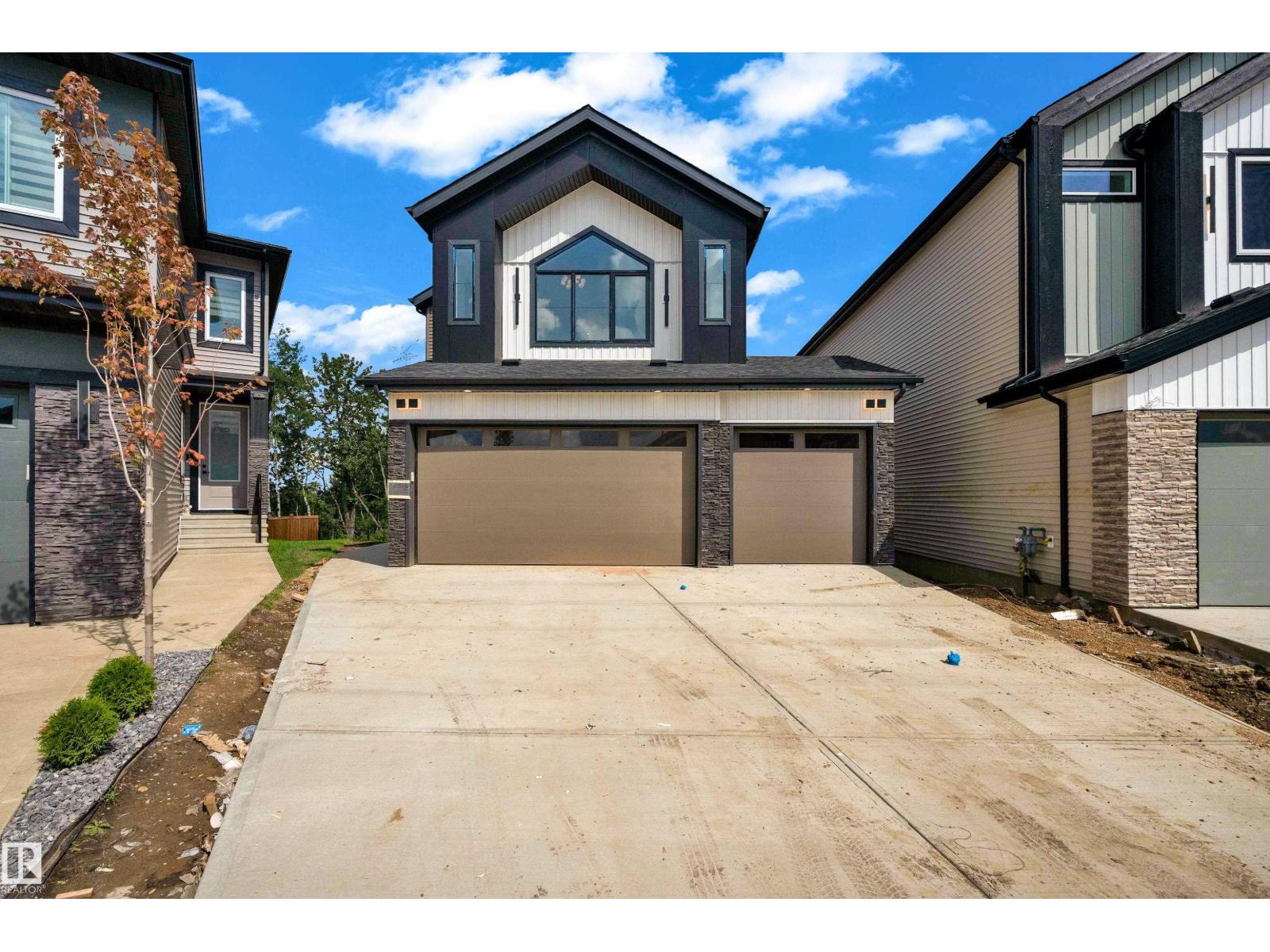 2408 1 AV SW, Alces, Edmonton photo 2