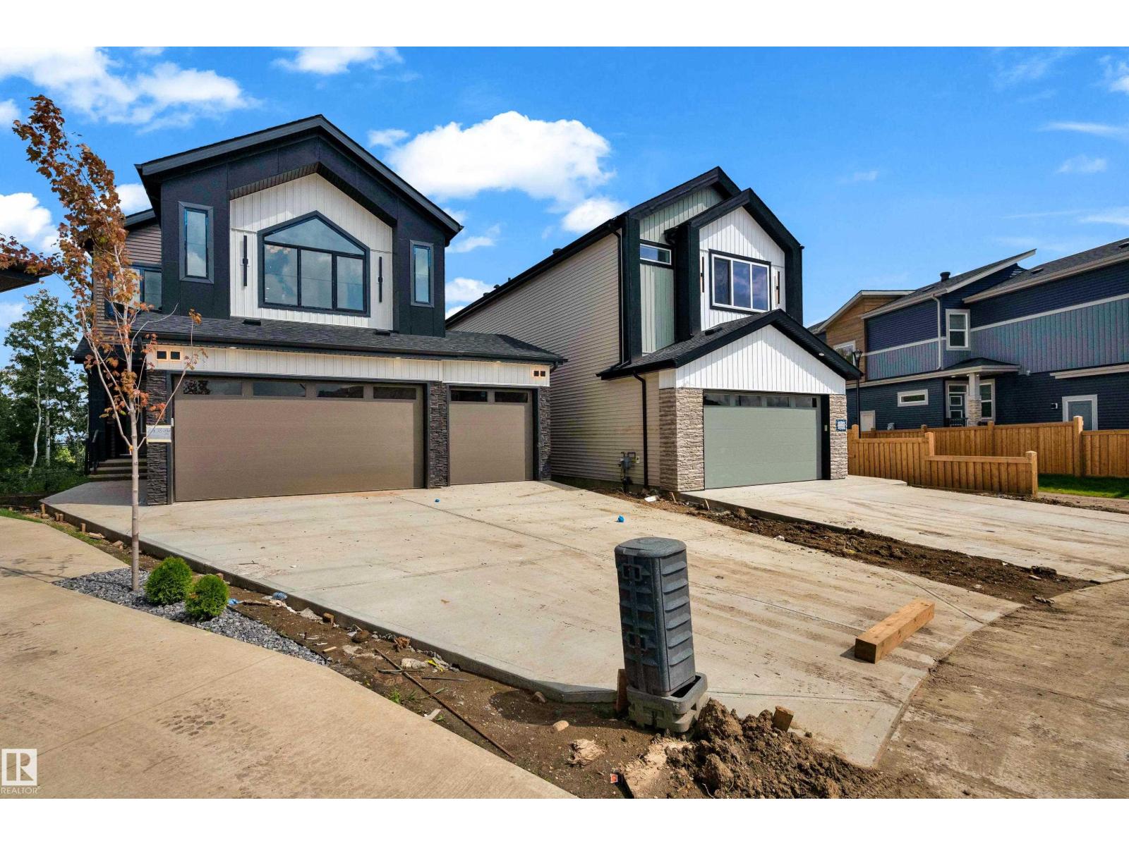 2408 1 AV SW, Alces, Edmonton photo 1