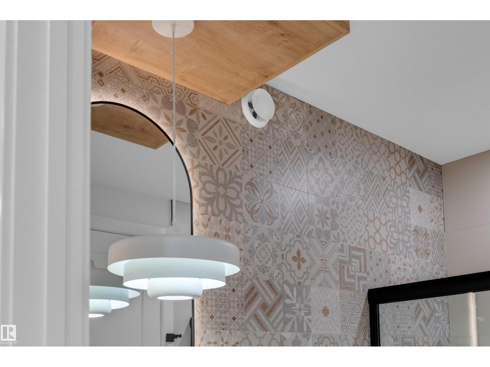 2408 1 AV SW - Image 13
