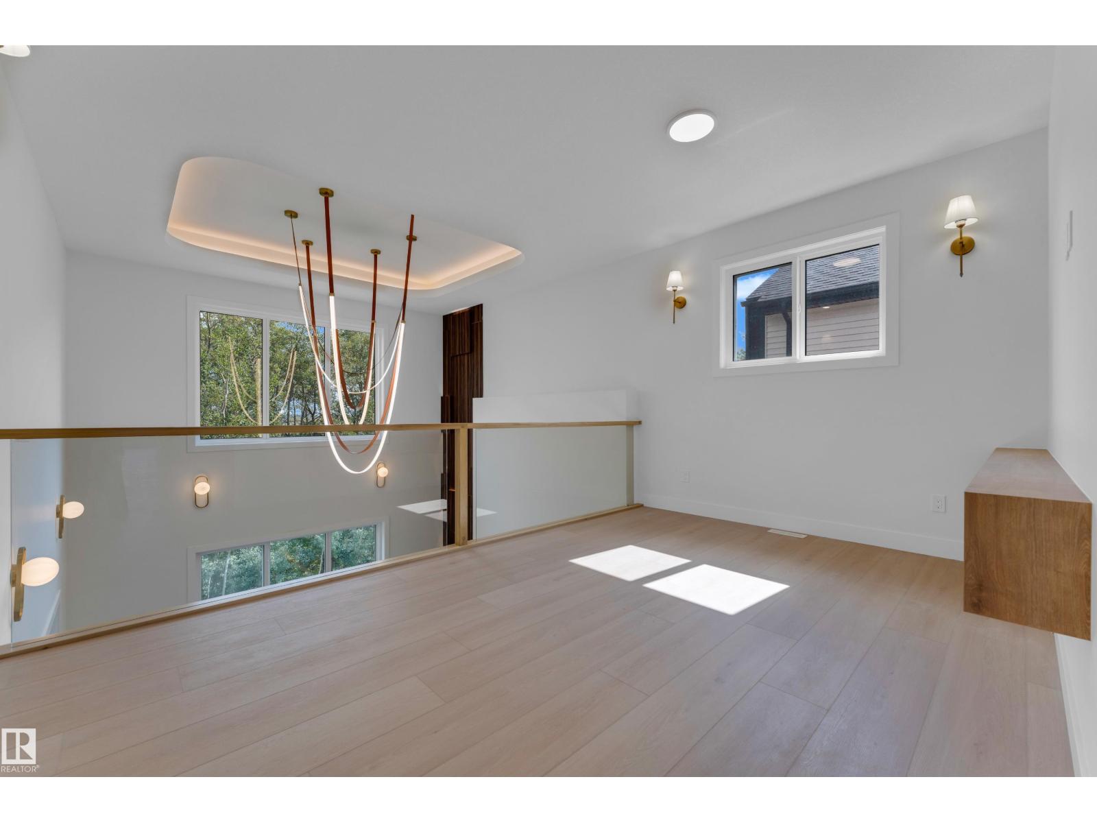 2408 1 AV SW - 34