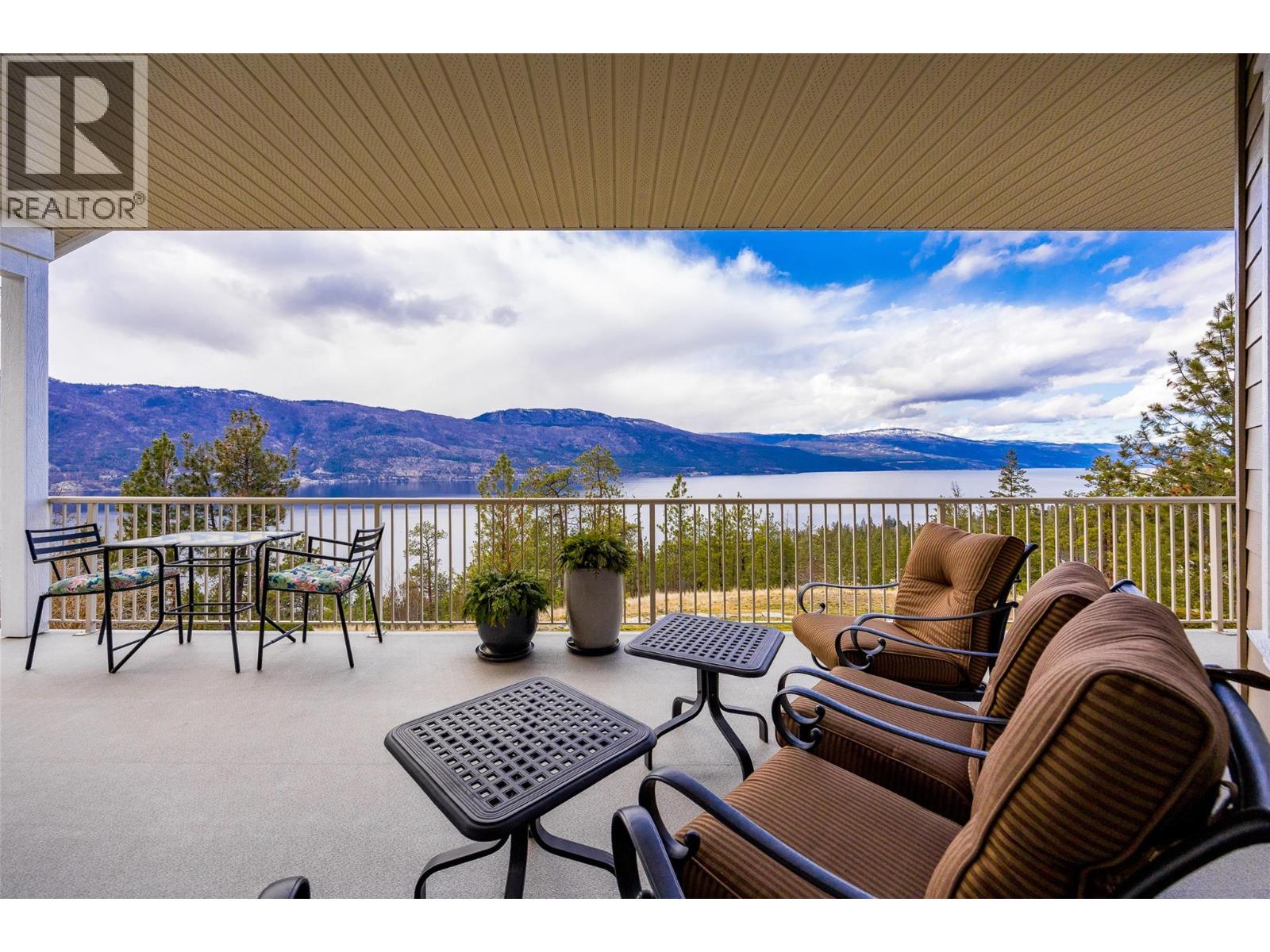10726 Nighthawk Road Unit# 60, Lake Country