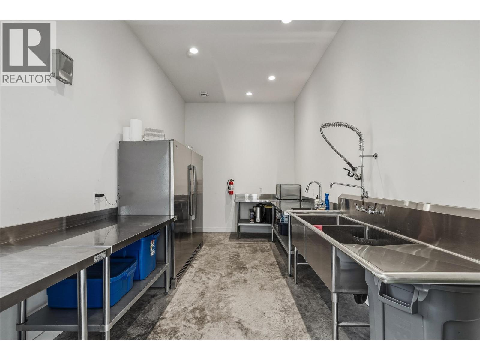 1090 Camp Road - Image 76
